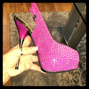 Very high sexy heels